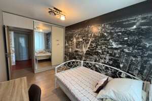 Продажа трехкомнатной квартиры в Днепре, на просп. Слобожанский 8/1, район Индустриальный фото 2