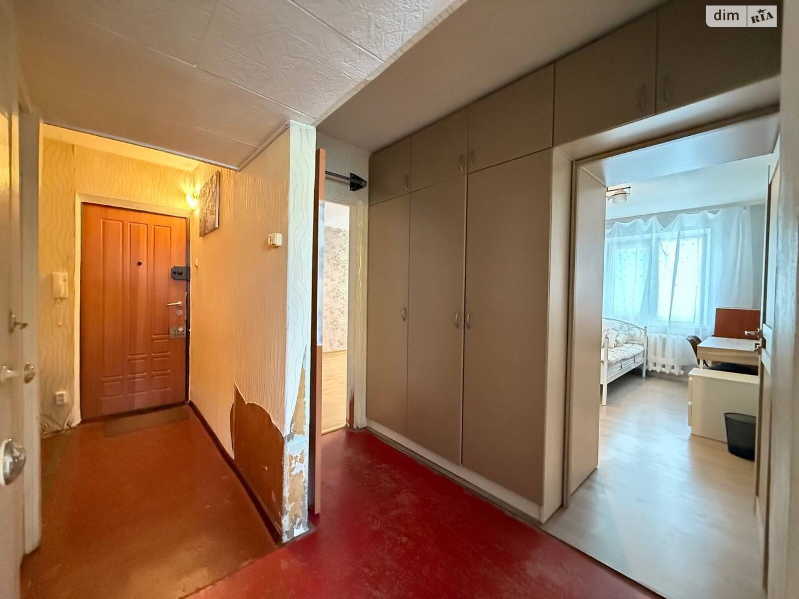 Продажа трехкомнатной квартиры в Днепре, на просп. Слобожанский 8/1, район Индустриальный фото 1