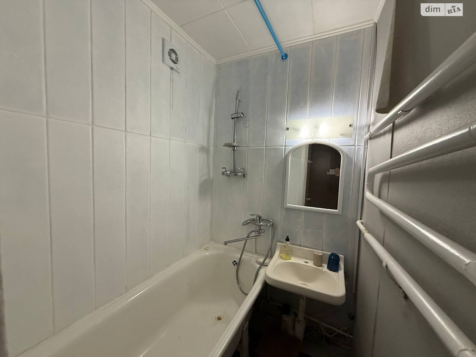 Продажа трехкомнатной квартиры в Днепре, на просп. Слобожанский 8/1, район Индустриальный фото 1