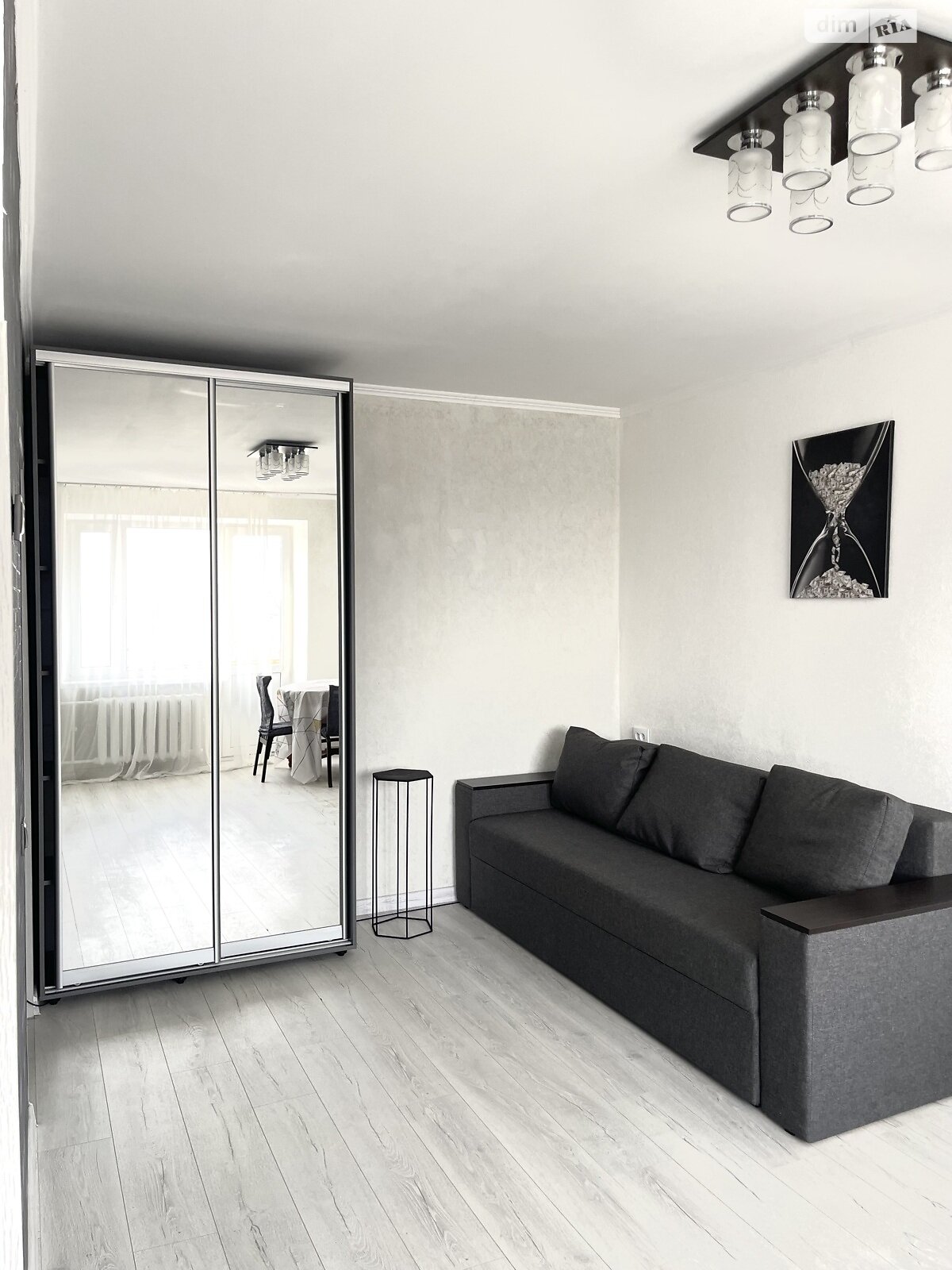 Продажа однокомнатной квартиры в Днепре, на ул. Вознесенская 25, фото 1