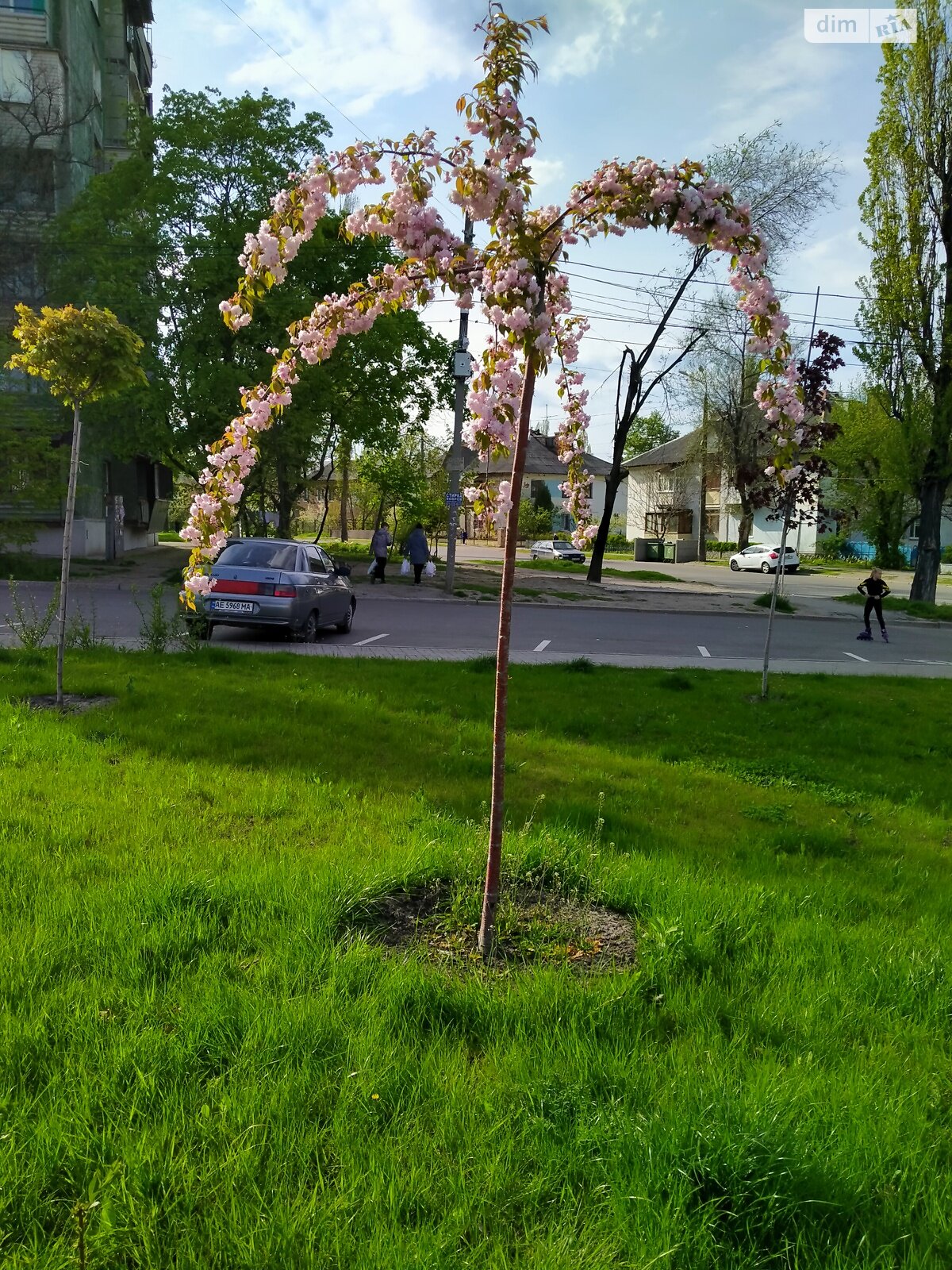 Продаж трикімнатної квартири в Дніпрі, на вул. Ближня, район Західний фото 1 Продаж трикімнатної квартири в Дніпрі, на вул. Ближня, район Західний фото 1