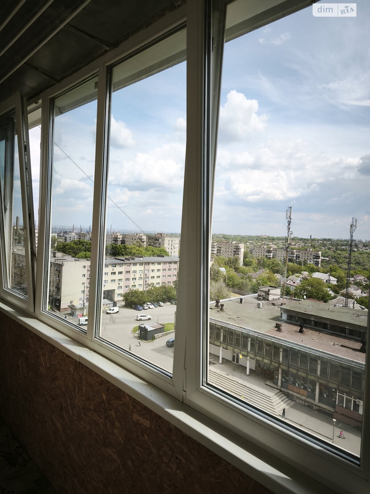 Продажа трехкомнатной квартиры в Днепре, на ул. Галицкого Данилы 55, район Западный фото 1 Продажа трехкомнатной квартиры в Днепре, на ул. Галицкого Данилы 55, район Западный фото 1