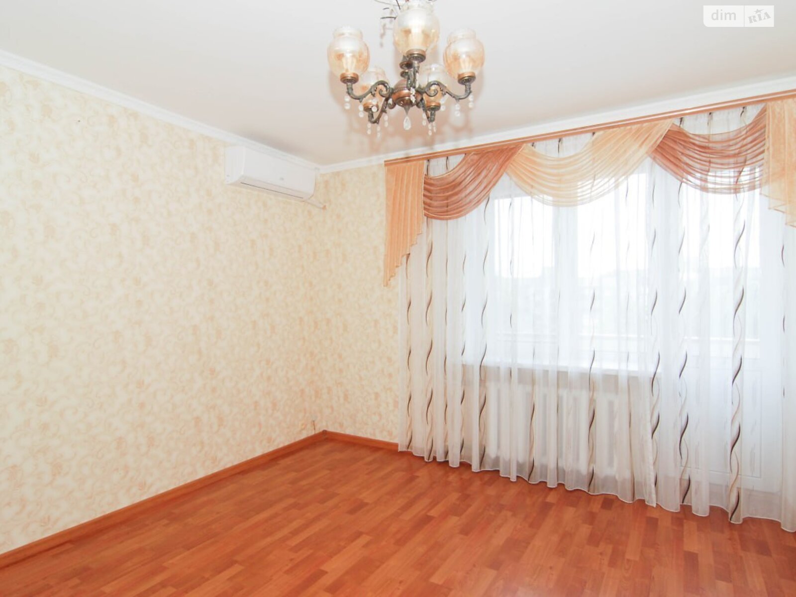 Продаж трикімнатної квартири в Дніпрі, на вул. Галицького Данила 7, район Західний фото 1 Продаж трикімнатної квартири в Дніпрі, на вул. Галицького Данила 7, район Західний фото 1