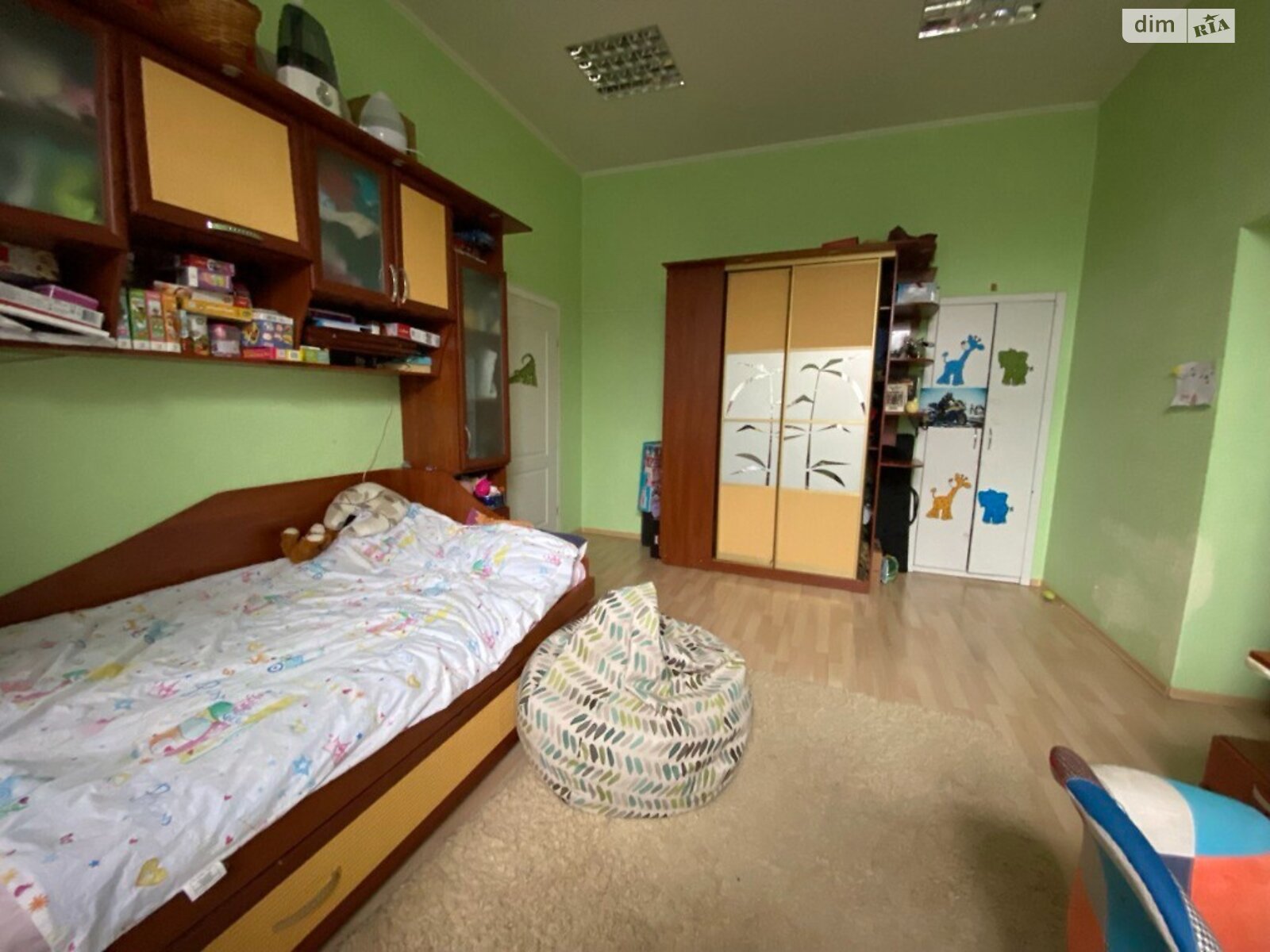 Продажа трехкомнатной квартиры в Днепре, на просп. Леси Украинки 14, район Центр фото 1