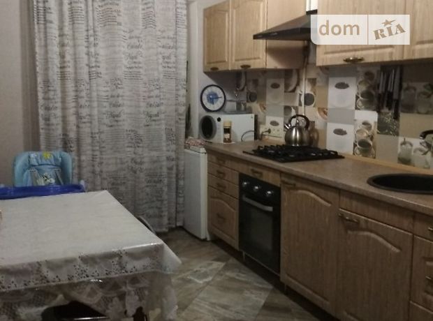 Продажа квартиры, 3 ком., Днепропетровск, р‑н. 12 квартал, Гладкова улица, дом 47 Продажа квартиры, 3 ком., Днепропетровск, р‑н. 12 квартал, Гладкова улица, дом 47