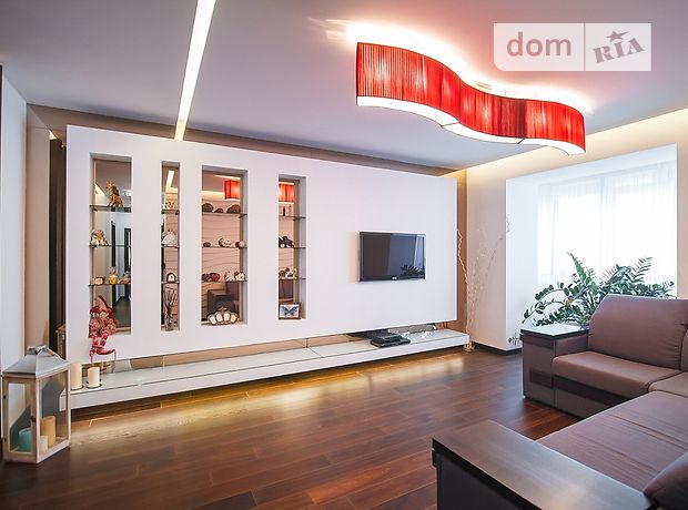 Продаж трикімнатної квартири в Дніпропетровську на вул. Космічна 3а, фото 1 Продаж трикімнатної квартири в Дніпропетровську на вул. Космічна 3а, фото 1