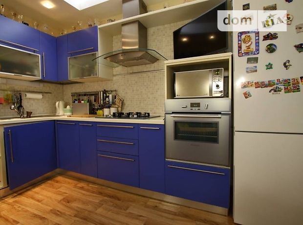 Продажа квартиры, 4 ком., Днепропетровск, р‑н. Красный Камень, ст.м. Коммунаровская, Трофимовых Братьев улица, дом 4 Продажа квартиры, 4 ком., Днепропетровск, р‑н. Красный Камень, ст.м. Коммунаровская, Трофимовых Братьев улица, дом 4
