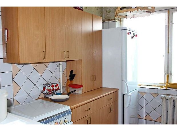 Продажа квартиры, 3 ком., Днепропетровск, р‑н. Набережная, Ленинградская улица Продажа квартиры, 3 ком., Днепропетровск, р‑н. Набережная, Ленинградская улица