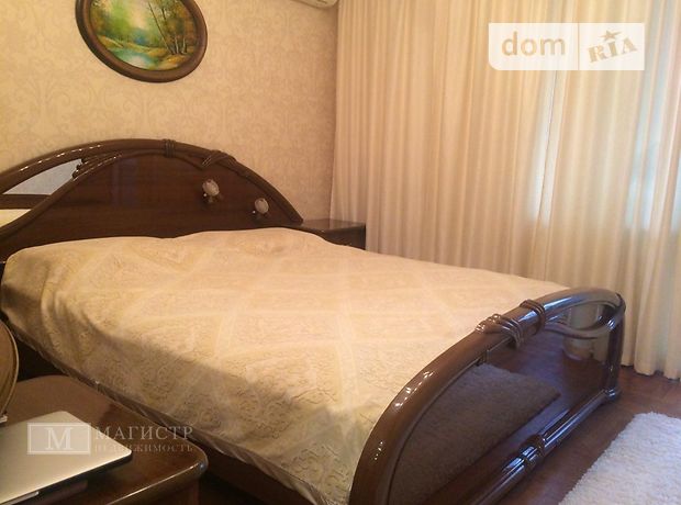 Продажа квартиры, 3 ком., Днепропетровск, р‑н. Нагорка, Дзержинского улица, дом 35 Продажа квартиры, 3 ком., Днепропетровск, р‑н. Нагорка, Дзержинского улица, дом 35