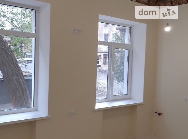 Продаж однокімнатної квартири в Дніпропетровську на вул. Караваєва 3, район Новокодацький фото 1 Продаж однокімнатної квартири в Дніпропетровську на вул. Караваєва 3, район Новокодацький фото 1
