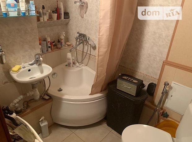 Продаж трикімнатної квартири в Дніпропетровську на вул. Дмитра Донського 7, район Парк Шевченка фото 1 Продаж трикімнатної квартири в Дніпропетровську на вул. Дмитра Донського 7, район Парк Шевченка фото 1