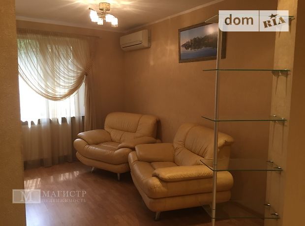 Продаж чотирикімнатної квартири в Дніпропетровську на просп. Героїв район Перемога фото 1 Продаж чотирикімнатної квартири в Дніпропетровську на просп. Героїв район Перемога фото 1