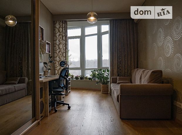 Продаж трикімнатної квартири в Дніпропетровську на вул. Космічна 9а, район Перемога фото 1 Продаж трикімнатної квартири в Дніпропетровську на вул. Космічна 9а, район Перемога фото 1