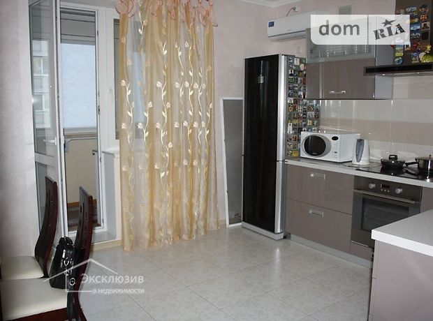 Продаж трикімнатної квартири в Дніпропетровську на вул. Космічна район Перемога фото 1 Продаж трикімнатної квартири в Дніпропетровську на вул. Космічна район Перемога фото 1