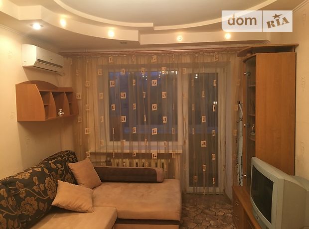 Продаж однокімнатної квартири в Дніпропетровську на вул. 20-річчя Перемоги район Придніпровський фото 1 Продаж однокімнатної квартири в Дніпропетровську на вул. 20-річчя Перемоги район Придніпровський фото 1