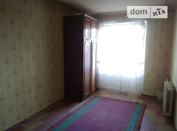 Продаж трикімнатної квартири в Дніпропетровську на вул. Космонавтів район Придніпровський фото 1 Продаж трикімнатної квартири в Дніпропетровську на вул. Космонавтів район Придніпровський фото 1
