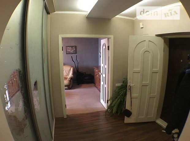 Продажа квартиры, 5 ком., Днепропетровск, р‑н. Рабочая, Рабочая улица Продажа квартиры, 5 ком., Днепропетровск, р‑н. Рабочая, Рабочая улица