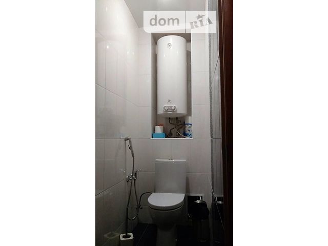Продажа квартиры, 3 ком., Днепропетровск, р‑н. Шевченковский, М. Салакумова 12 Продажа квартиры, 3 ком., Днепропетровск, р‑н. Шевченковский, М. Салакумова 12