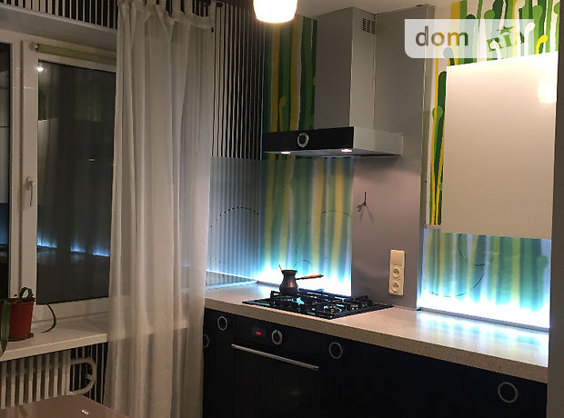 Продажа квартиры, 3 ком., Днепропетровск, р‑н. Соборный, Сокол, дом 1 Продажа квартиры, 3 ком., Днепропетровск, р‑н. Соборный, Сокол, дом 1
