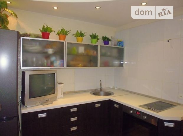 Продажа квартиры, 2 ком., Днепропетровск, р‑н. Тополь, тополь 2, дом 33 Продажа квартиры, 2 ком., Днепропетровск, р‑н. Тополь, тополь 2, дом 33
