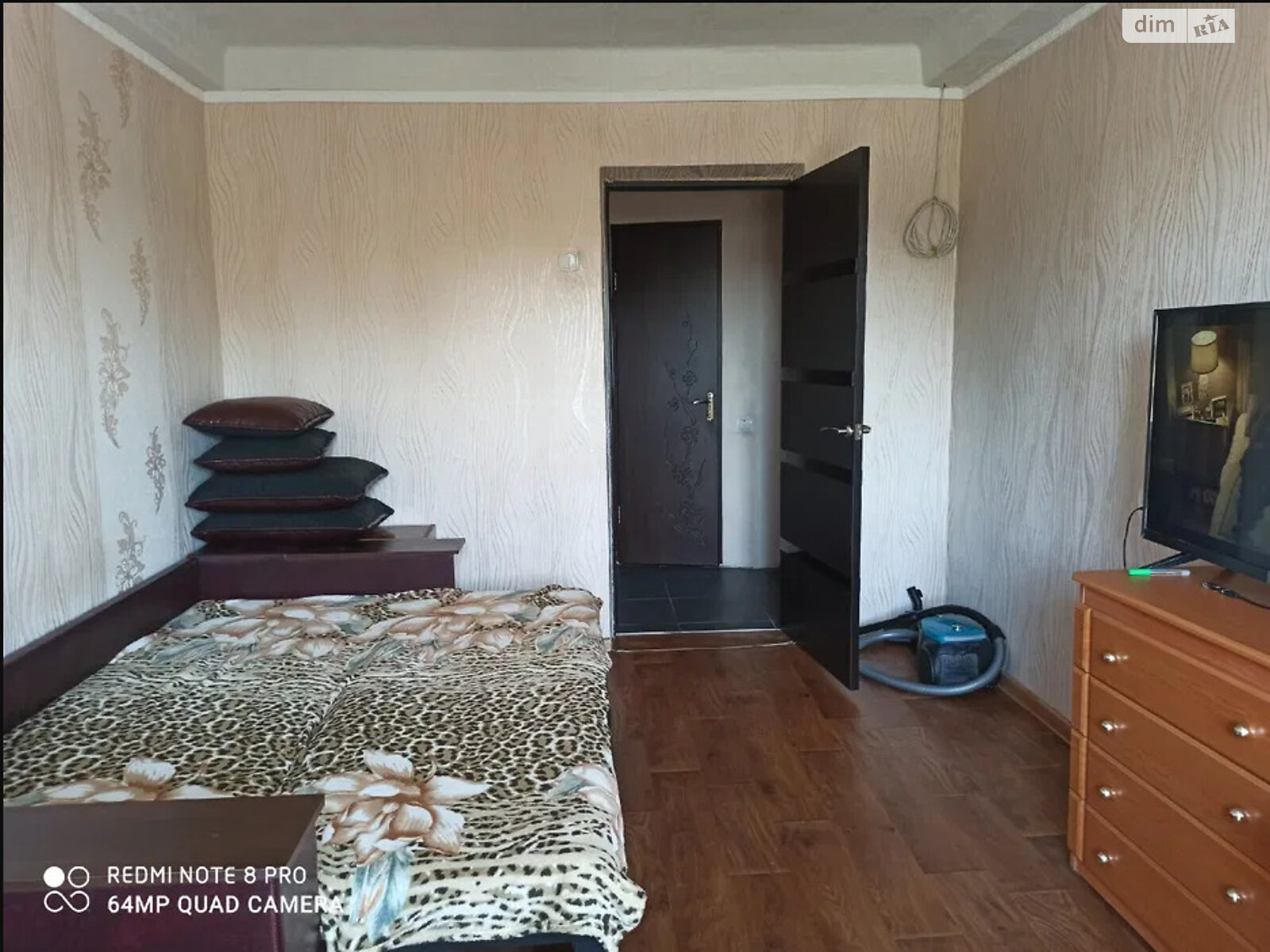 Продажа трехкомнатной квартиры в Доброполье, на ул. Луганского 29, район Доброполье фото 1