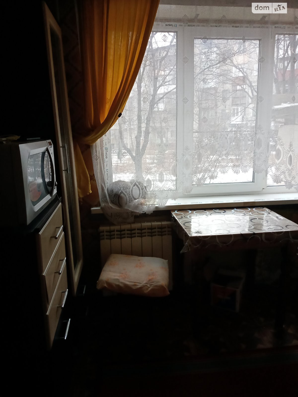 Продаж трикімнатної квартири в Добропіллі, на Молодежный микрорайон 8, район Добропілля фото 1