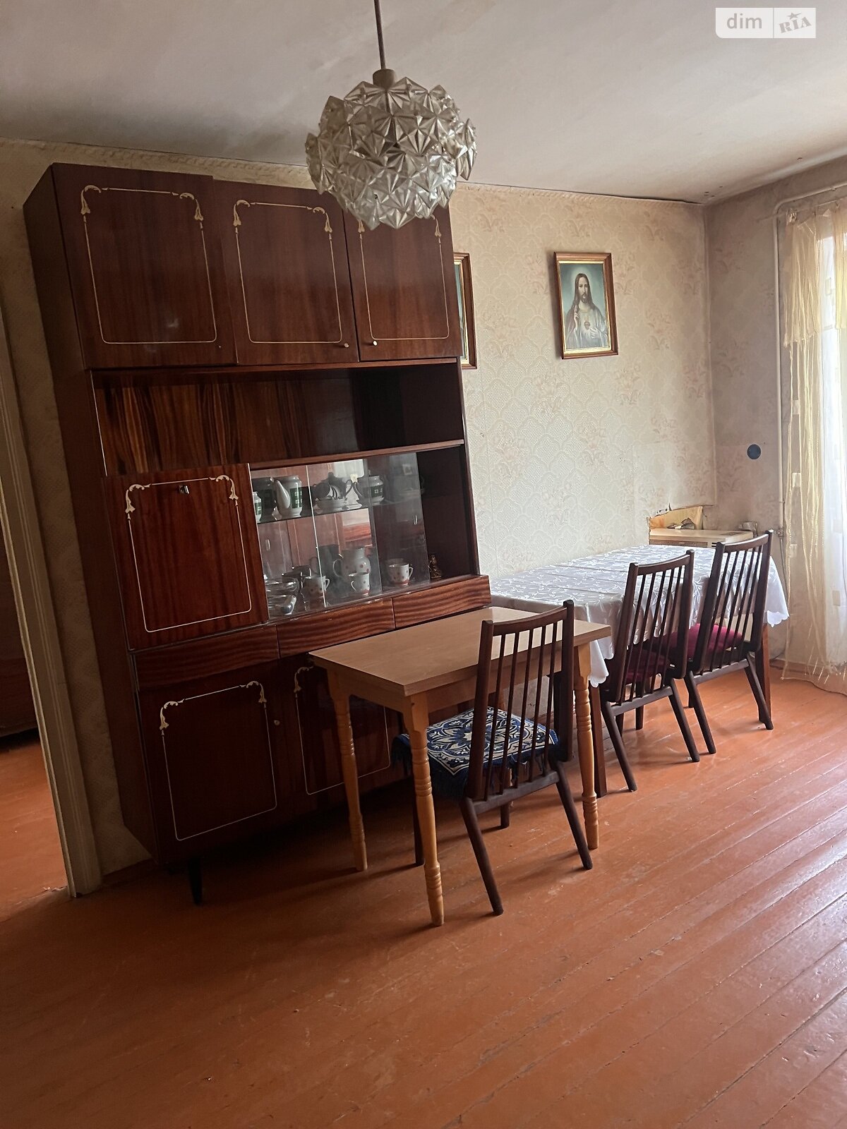 Продажа двухкомнатной квартиры в Долине, на ул. Довбуша 4, кв. 22, район Долина фото 1 Продажа двухкомнатной квартиры в Долине, на ул. Довбуша 4, кв. 22, район Долина фото 1