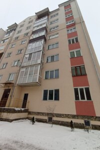 Продаж трикімнатної квартири в Долині, на вул. Обліски, фото 2