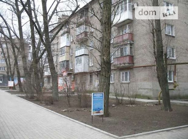 Продажа трехкомнатной квартиры в Донецке, район Автомагазин фото 1 Продажа трехкомнатной квартиры в Донецке, район Автомагазин фото 1