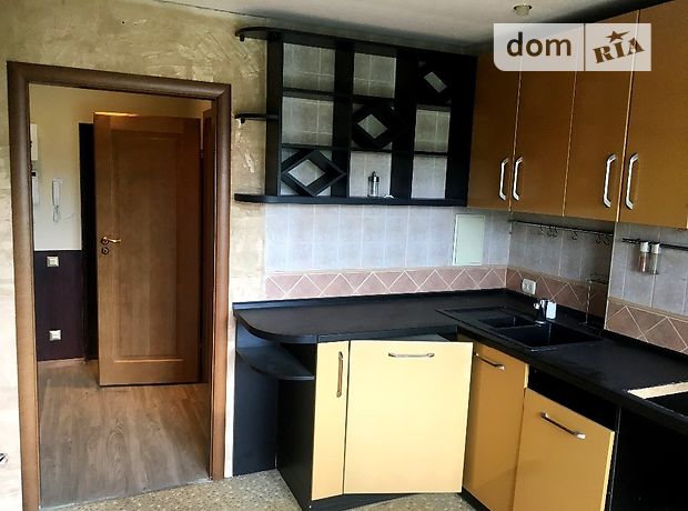 Продажа трехкомнатной квартиры в Донецке, на прЛенинский район Ленинский фото 1 Продажа трехкомнатной квартиры в Донецке, на прЛенинский район Ленинский фото 1