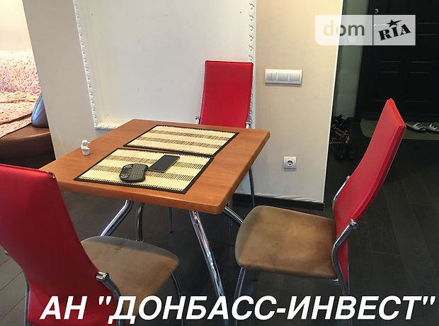 Продажа трехкомнатной квартиры в Донецке, район Ворошиловский фото 1 Продажа трехкомнатной квартиры в Донецке, район Ворошиловский фото 1