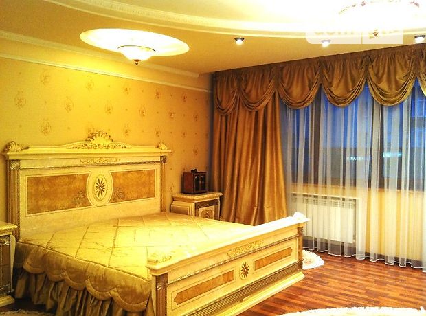 Продажа трехкомнатной квартиры в Донецке, фото 1 Продажа трехкомнатной квартиры в Донецке, фото 1