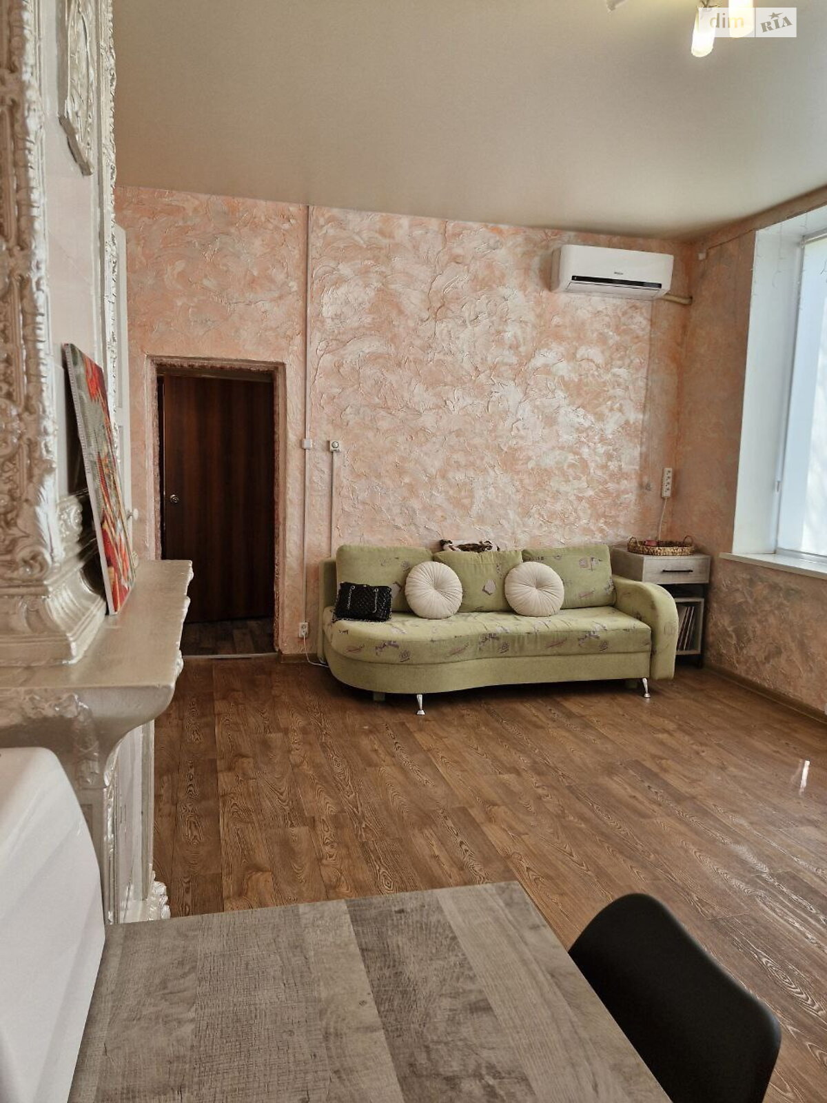 Продажа трехкомнатной квартиры в Днепре, на просп. Поля Александра 31, фото 1 Продажа трехкомнатной квартиры в Днепре, на просп. Поля Александра 31, фото 1