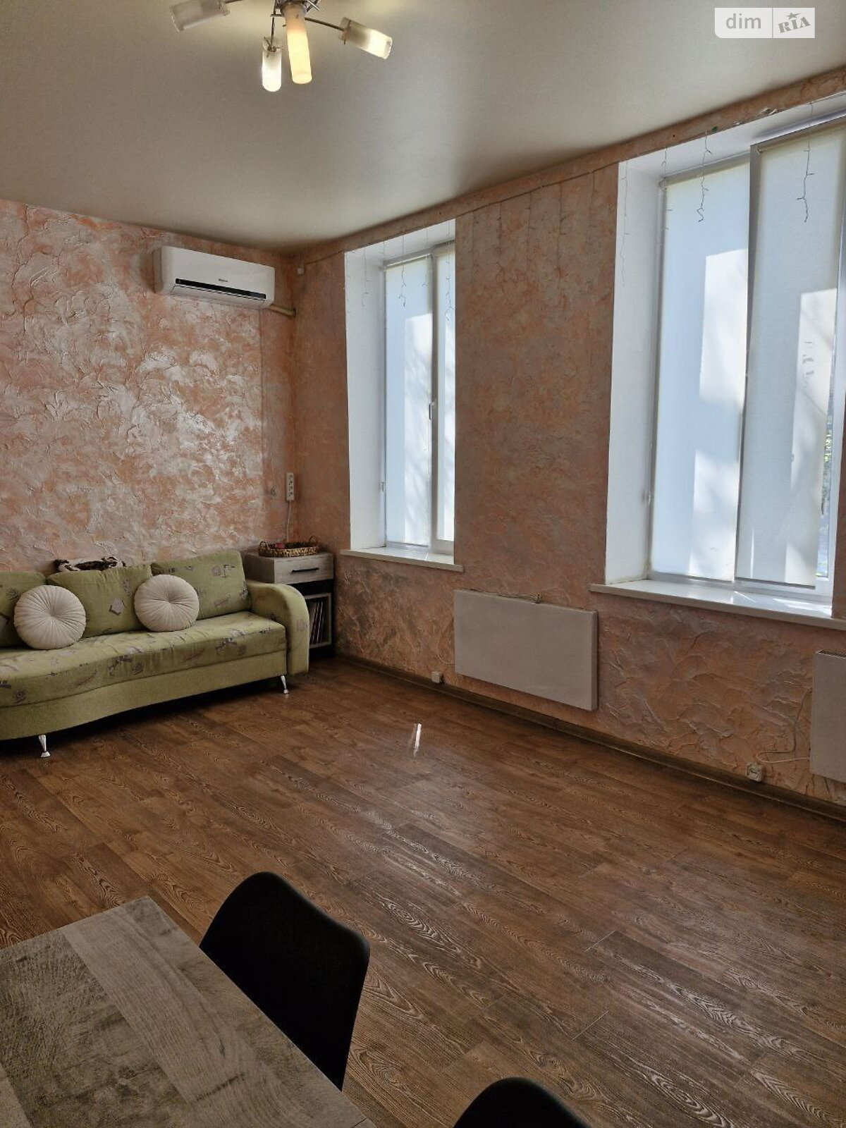Продажа трехкомнатной квартиры в Днепре, на просп. Поля Александра 31, фото 1 Продажа трехкомнатной квартиры в Днепре, на просп. Поля Александра 31, фото 1
