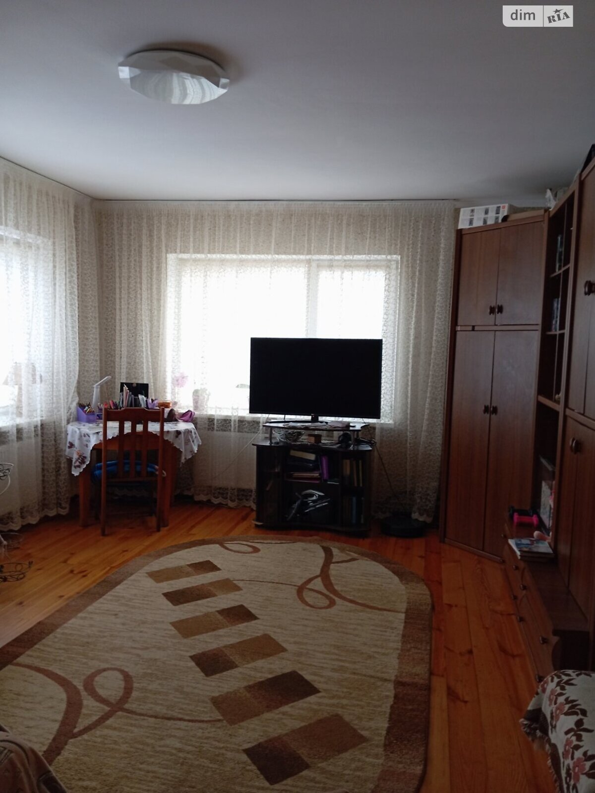 Продажа трехкомнатной квартиры в Доследном, на Паркова 10А, кв. 1, фото 1 Продажа трехкомнатной квартиры в Доследном, на Паркова 10А, кв. 1, фото 1