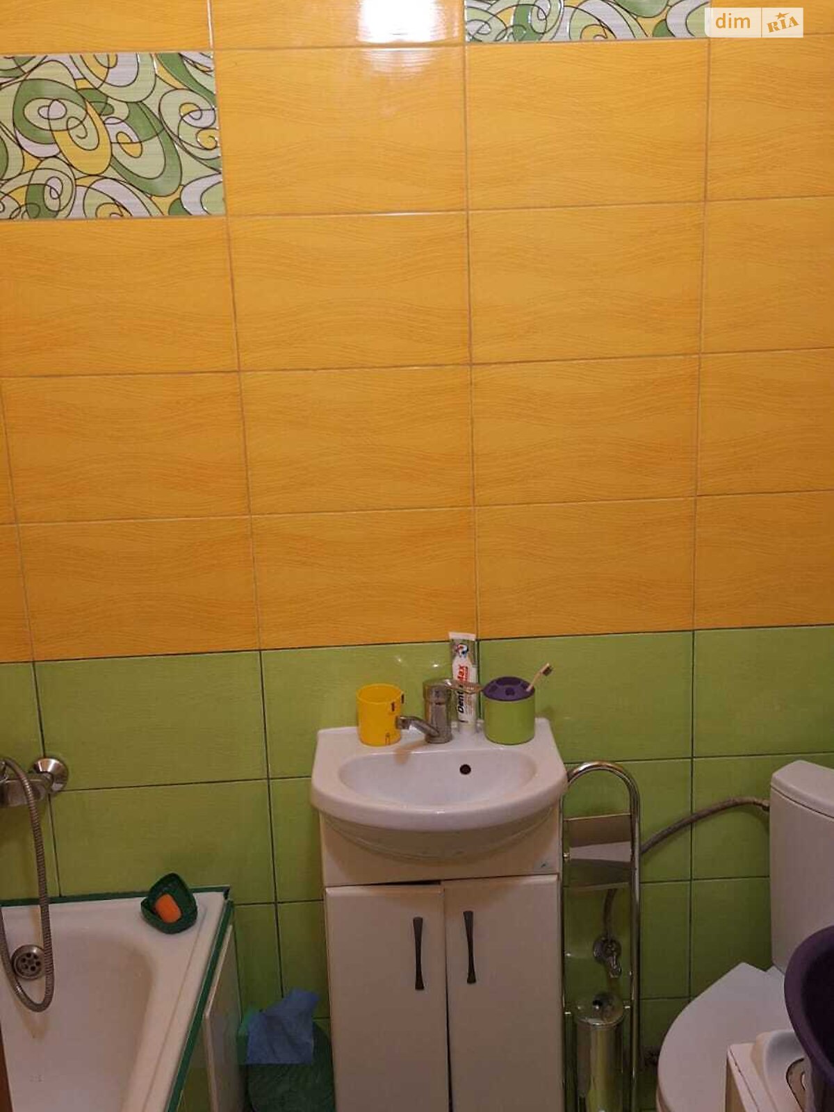 Продажа трехкомнатной квартиры в Дрогобыче, на ул. Адама Мицкевича, фото 1 Продажа трехкомнатной квартиры в Дрогобыче, на ул. Адама Мицкевича, фото 1