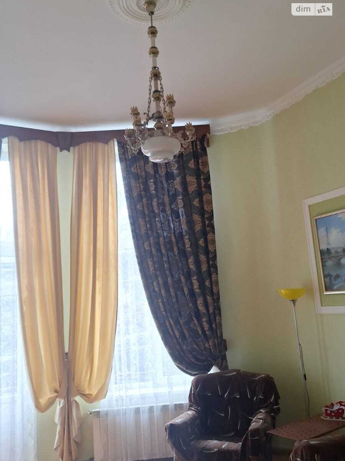 Продажа трехкомнатной квартиры в Дрогобыче, на ул. Адама Мицкевича, фото 1 Продажа трехкомнатной квартиры в Дрогобыче, на ул. Адама Мицкевича, фото 1