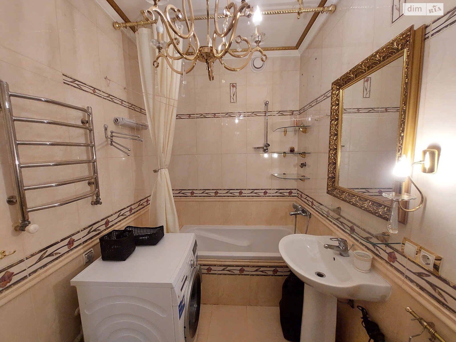 Продажа двухкомнатной квартиры в Дрогобыче, на ул. Адама Мицкевича, район Дрогобыч фото 1 Продажа двухкомнатной квартиры в Дрогобыче, на ул. Адама Мицкевича, район Дрогобыч фото 1