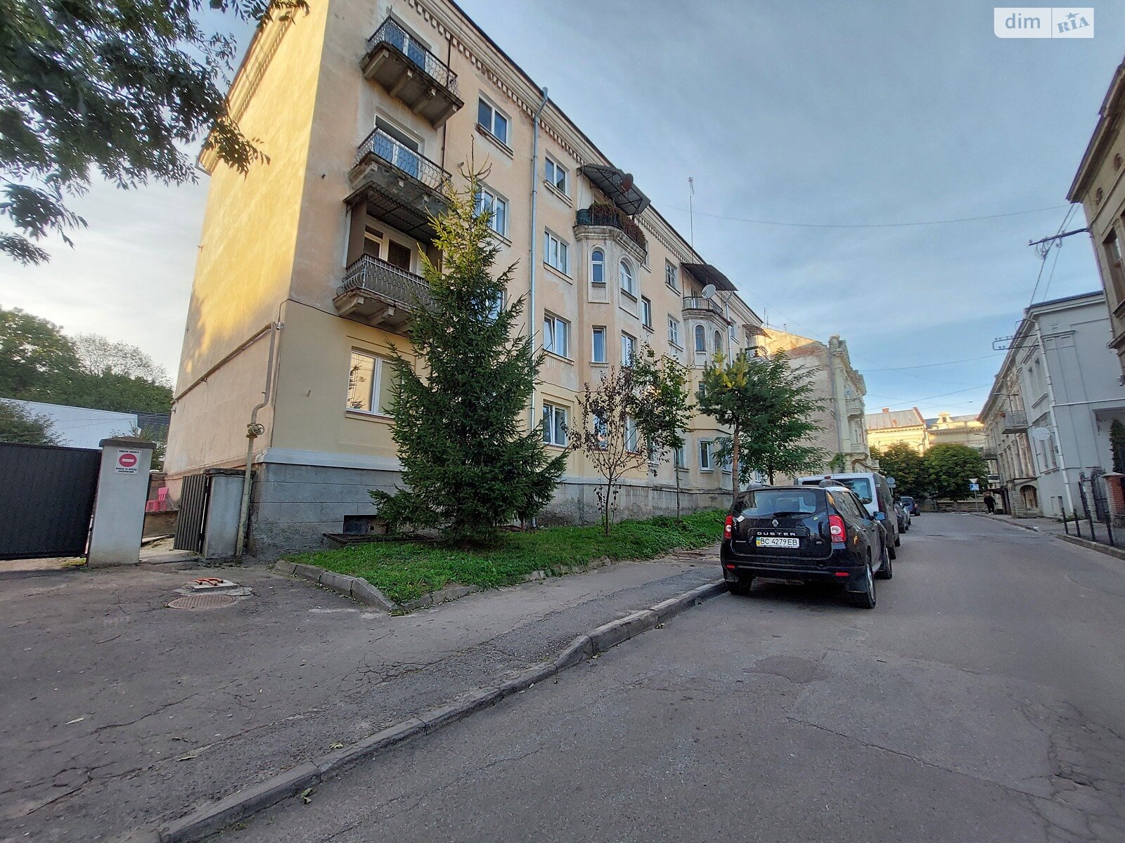 Продажа двухкомнатной квартиры в Дрогобыче, на ул. Адама Мицкевича, район Дрогобыч фото 1 Продажа двухкомнатной квартиры в Дрогобыче, на ул. Адама Мицкевича, район Дрогобыч фото 1