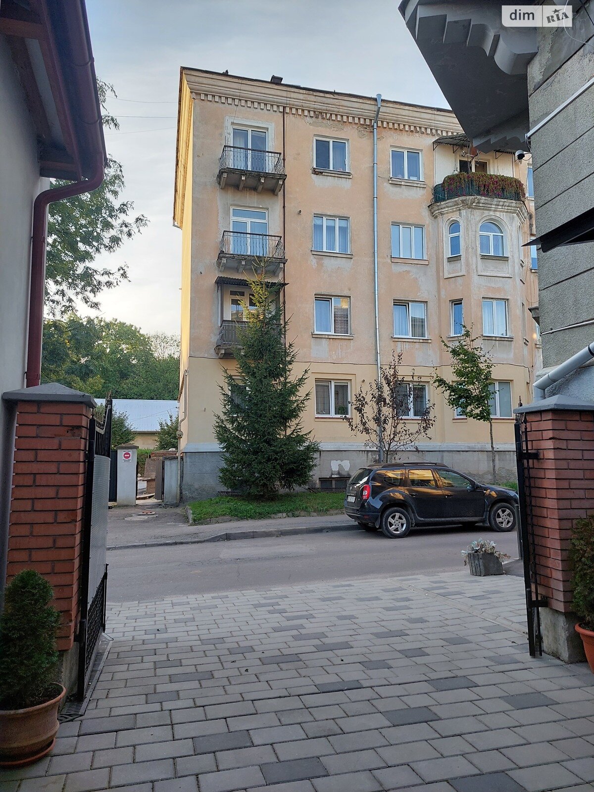 Продажа двухкомнатной квартиры в Дрогобыче, на ул. Адама Мицкевича, район Дрогобыч фото 1 Продажа двухкомнатной квартиры в Дрогобыче, на ул. Адама Мицкевича, район Дрогобыч фото 1