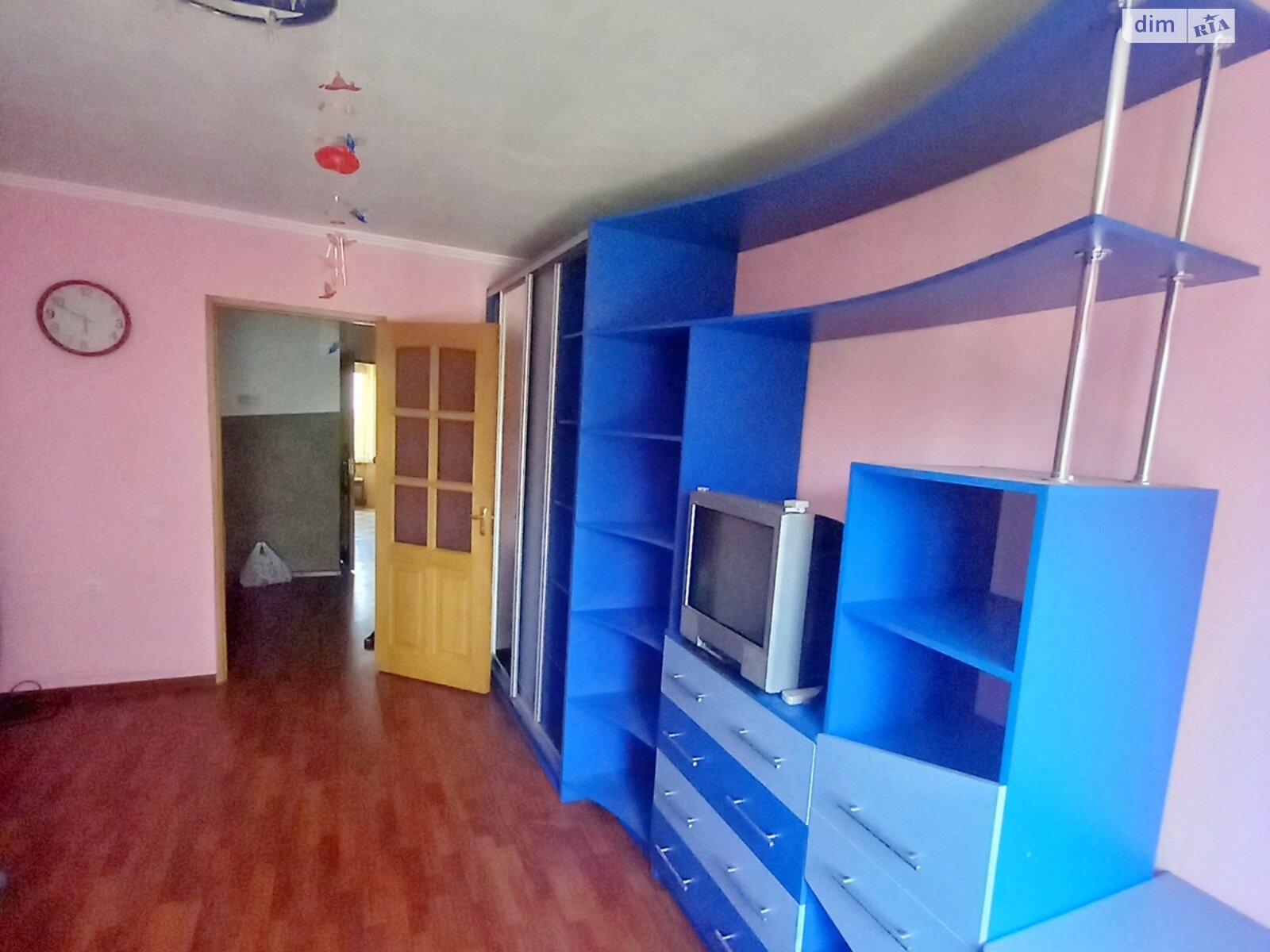 Продажа трехкомнатной квартиры в Дрогобыче, на ул. Коновальца, район Дрогобыч фото 1 Продажа трехкомнатной квартиры в Дрогобыче, на ул. Коновальца, район Дрогобыч фото 1