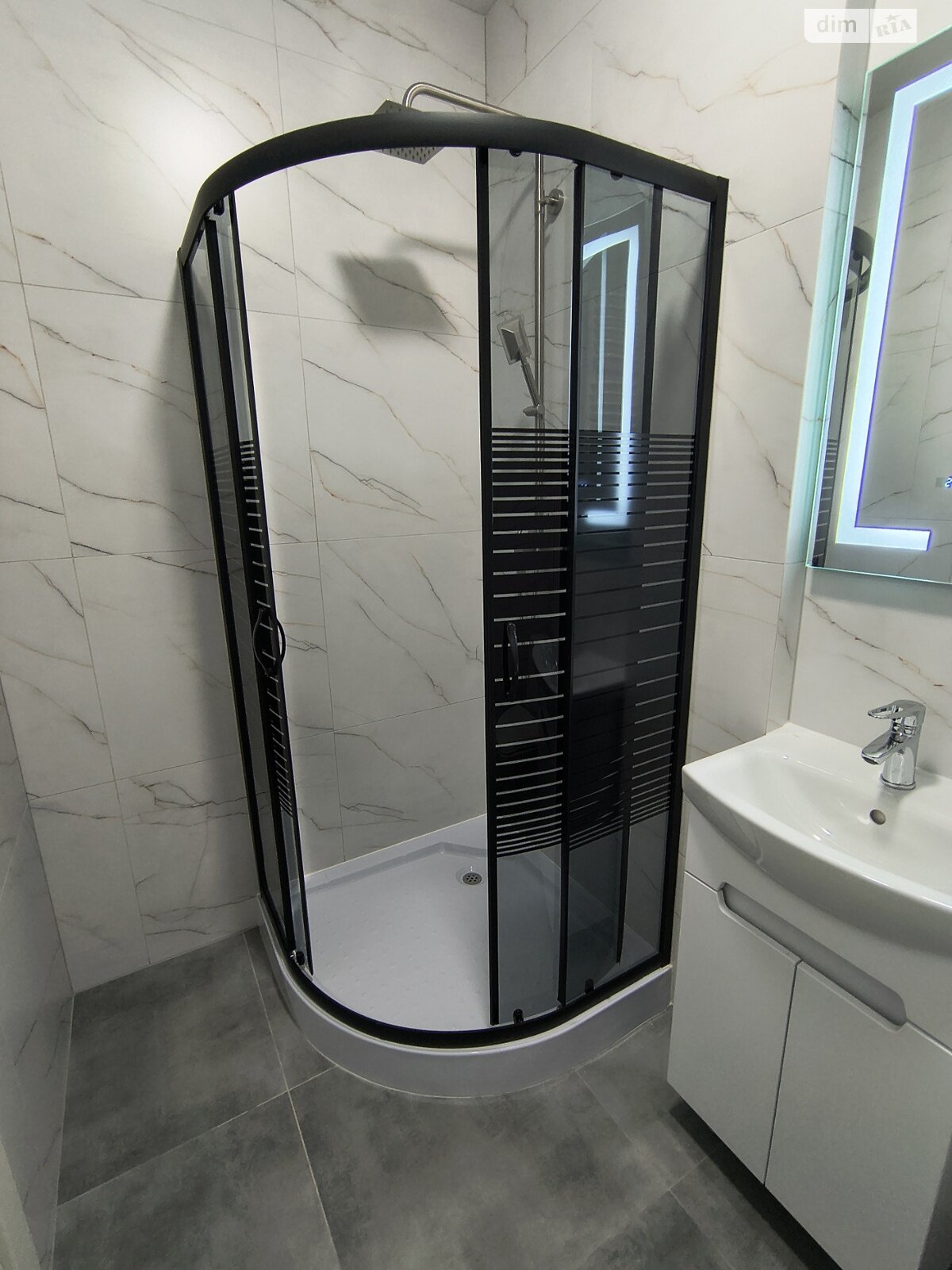 Продажа однокомнатной квартиры в Дрогобыче, на ул. Нефтяников, район Дрогобыч фото 1 Продажа однокомнатной квартиры в Дрогобыче, на ул. Нефтяников, район Дрогобыч фото 1