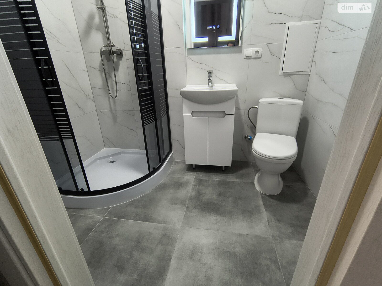 Продажа однокомнатной квартиры в Дрогобыче, на ул. Нефтяников, район Дрогобыч фото 1 Продажа однокомнатной квартиры в Дрогобыче, на ул. Нефтяников, район Дрогобыч фото 1