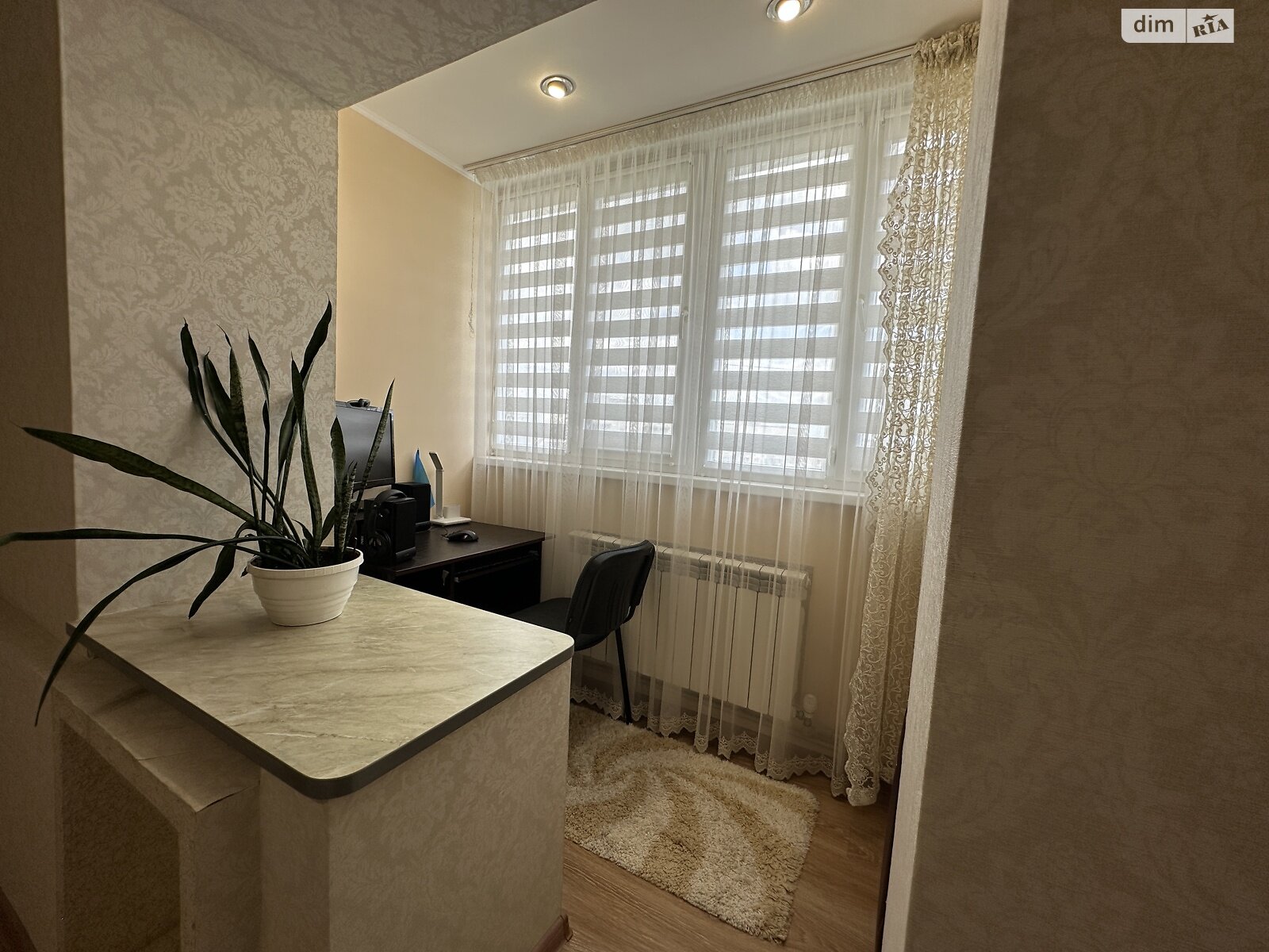 Продажа трехкомнатной квартиры в Дрогобыче, на ул. Самборская 94, район Дрогобыч фото 1 Продажа трехкомнатной квартиры в Дрогобыче, на ул. Самборская 94, район Дрогобыч фото 1