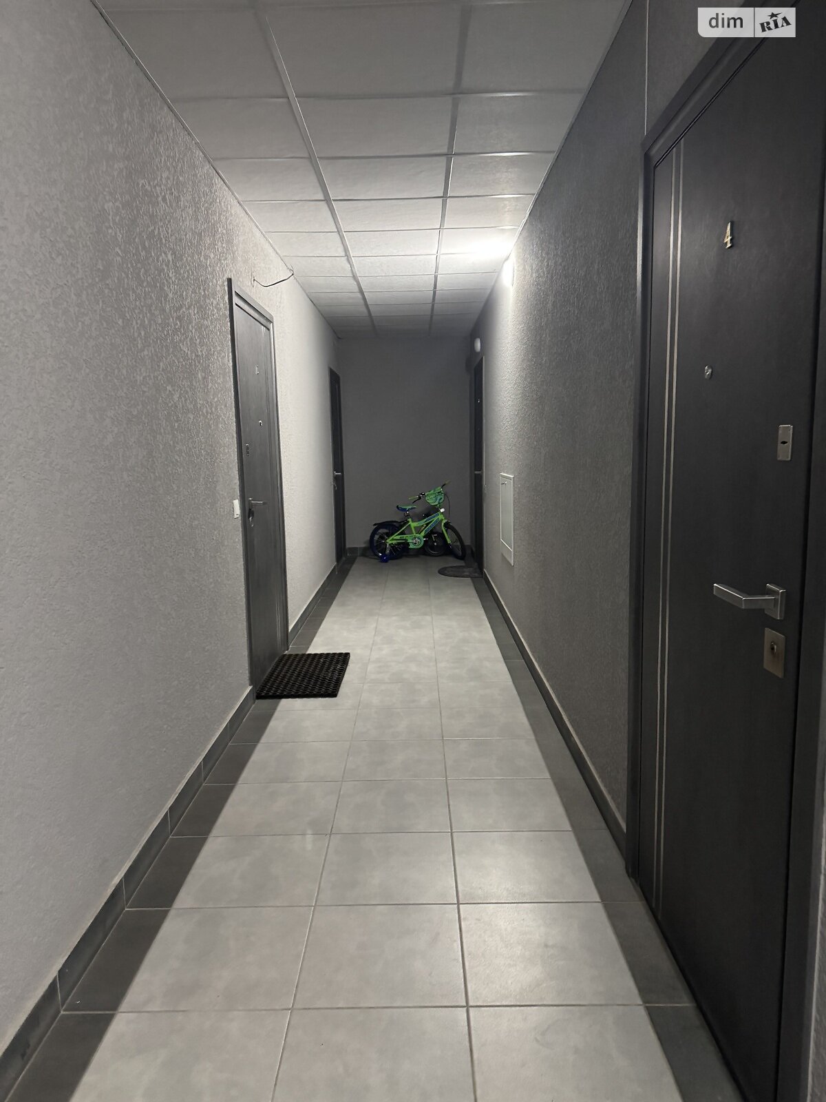 Продаж трикімнатної квартири в Дрогобичі, на вул. Лесі Українки 44, кв. 2, фото 1 Продаж трикімнатної квартири в Дрогобичі, на вул. Лесі Українки 44, кв. 2, фото 1