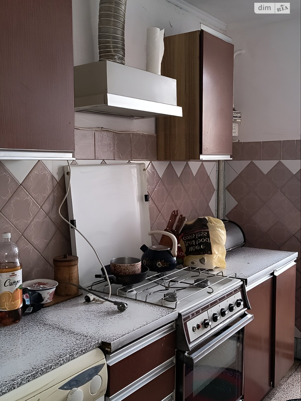 Продажа трехкомнатной квартиры в Дрогобыче, на ул. Михаила Старицкого, фото 1 Продажа трехкомнатной квартиры в Дрогобыче, на ул. Михаила Старицкого, фото 1