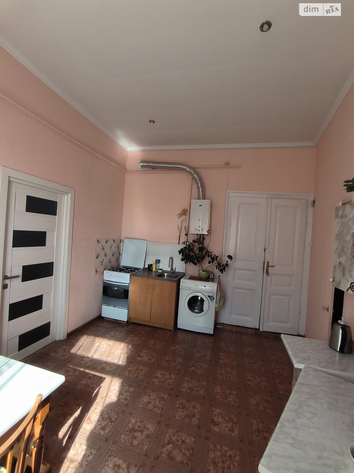 Продаж двокімнатної квартири в Дрогобичі, на вул. Мирона Тарнавського, фото 1 Продаж двокімнатної квартири в Дрогобичі, на вул. Мирона Тарнавського, фото 1