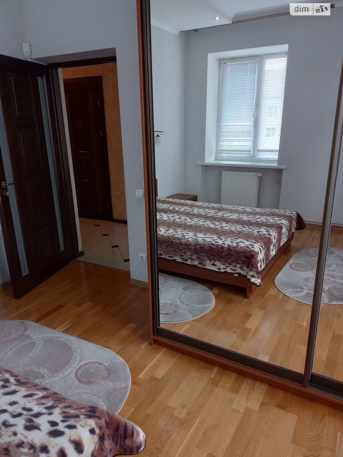 Продаж трикімнатної квартири в Дрогобичі, на вул. Шептицького 18, фото 1 Продаж трикімнатної квартири в Дрогобичі, на вул. Шептицького 18, фото 1