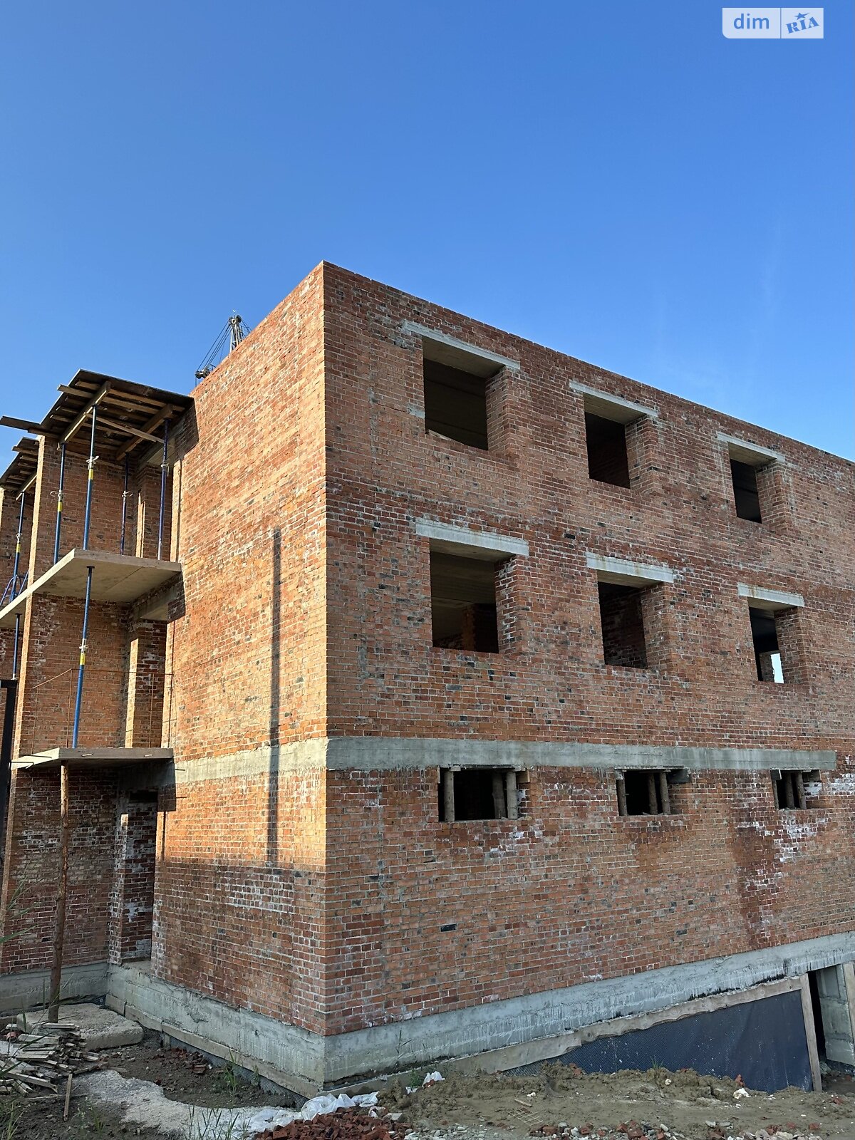 Продажа трехкомнатной квартиры в Дрогобыче, на ул. Шептицкого 5А, фото 1 Продажа трехкомнатной квартиры в Дрогобыче, на ул. Шептицкого 5А, фото 1