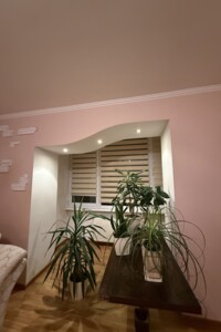 Продажа четырехкомнатной квартиры в Дубно, на ул. Мирогощанская 5, район Дубно фото 2